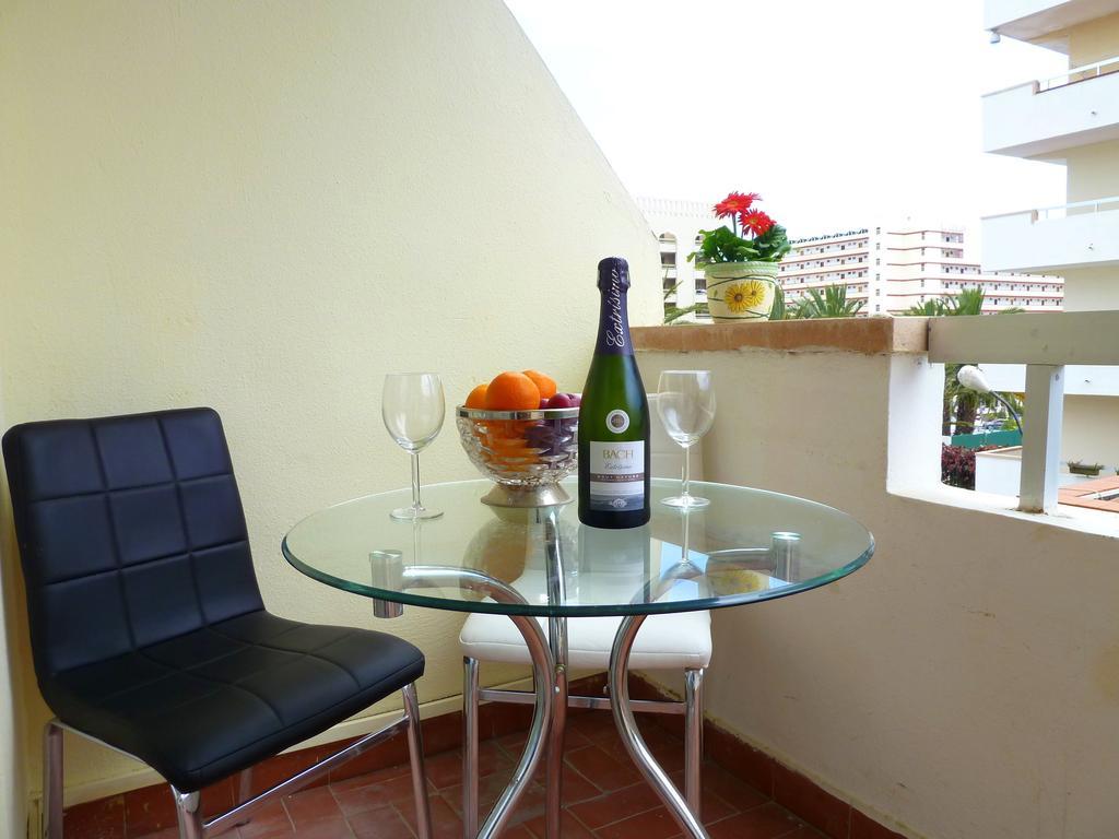 Holiday Apartment Los Tajinastes Playa de las Americas  Rum bild